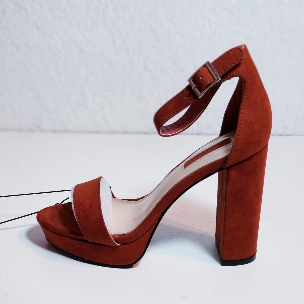 Forever 21 heels rust - Picture 4 of 8